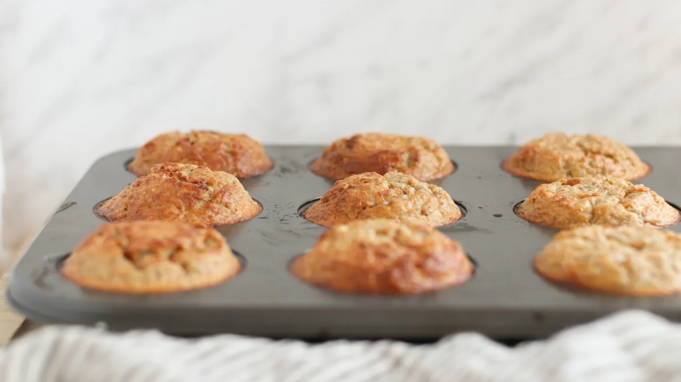 Havregrynsmuffins med banan