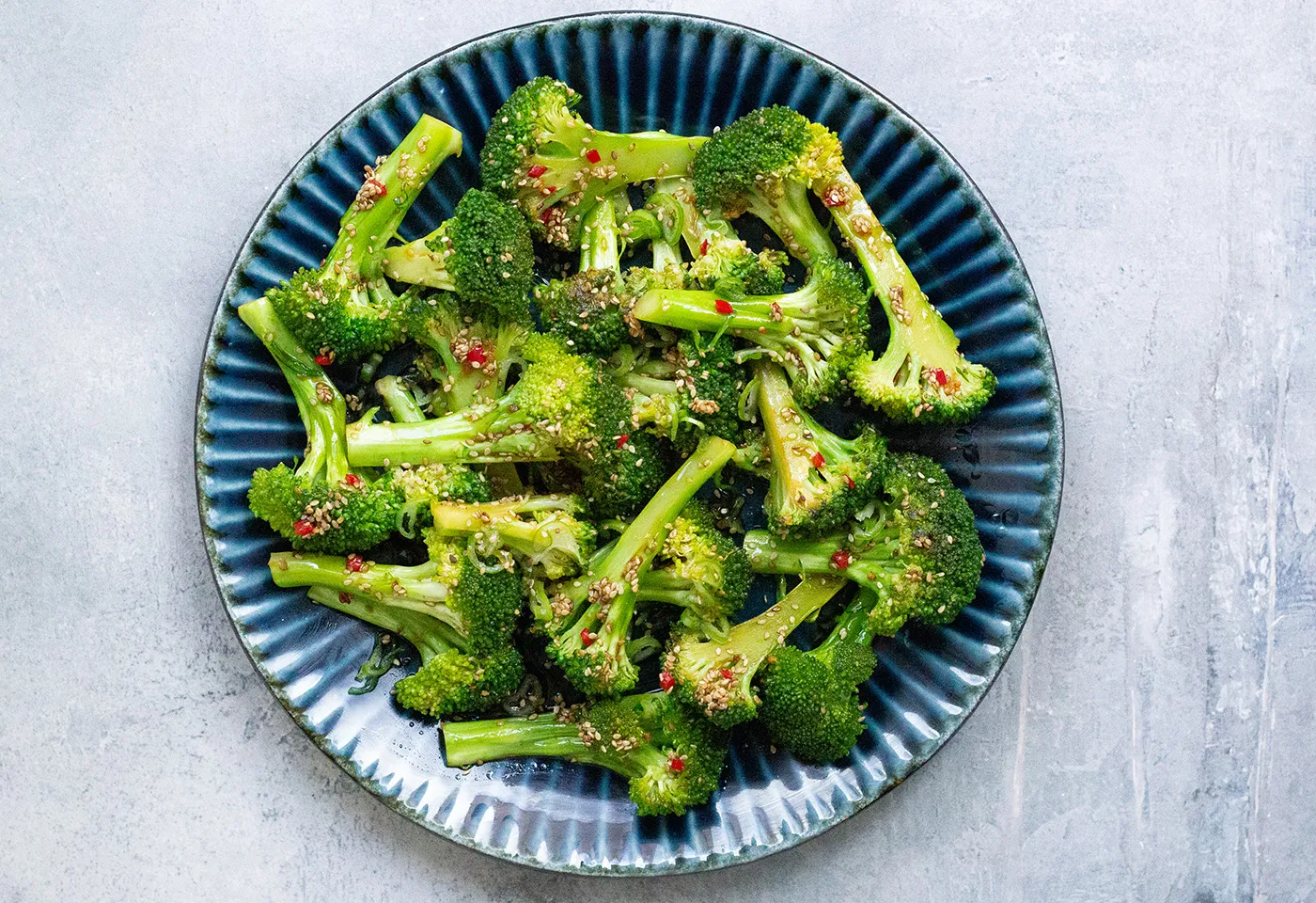Lynstegt broccoli med soyavinaigrette