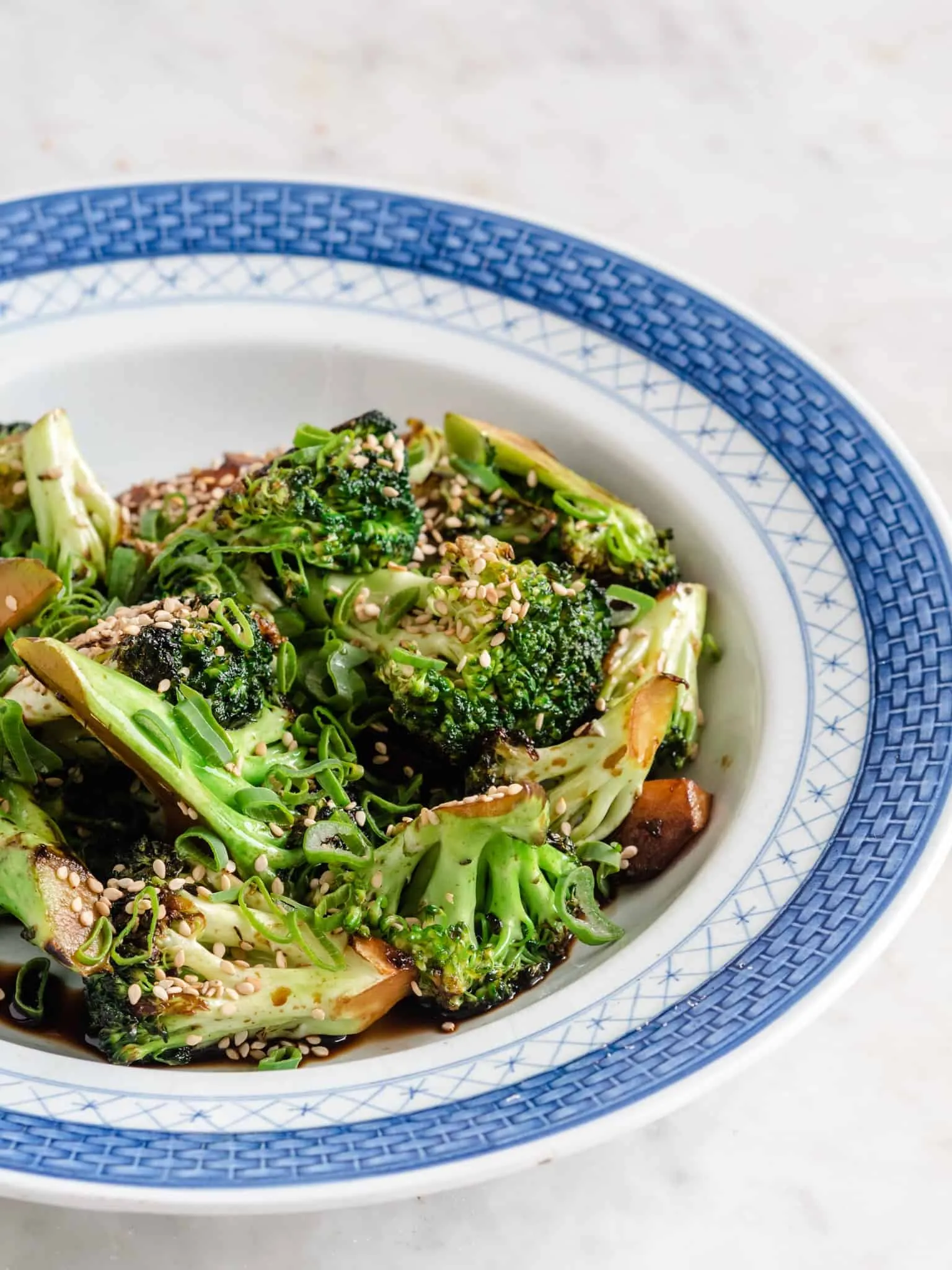 Stegt broccoli med soya og sesam