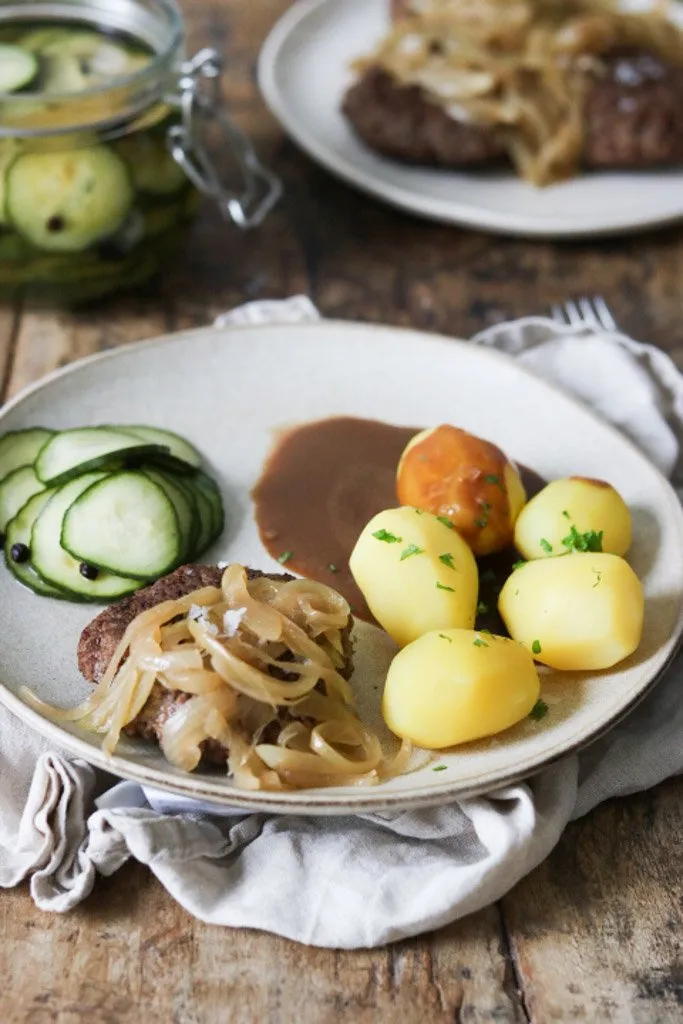 Agurkesalat med peberkorn