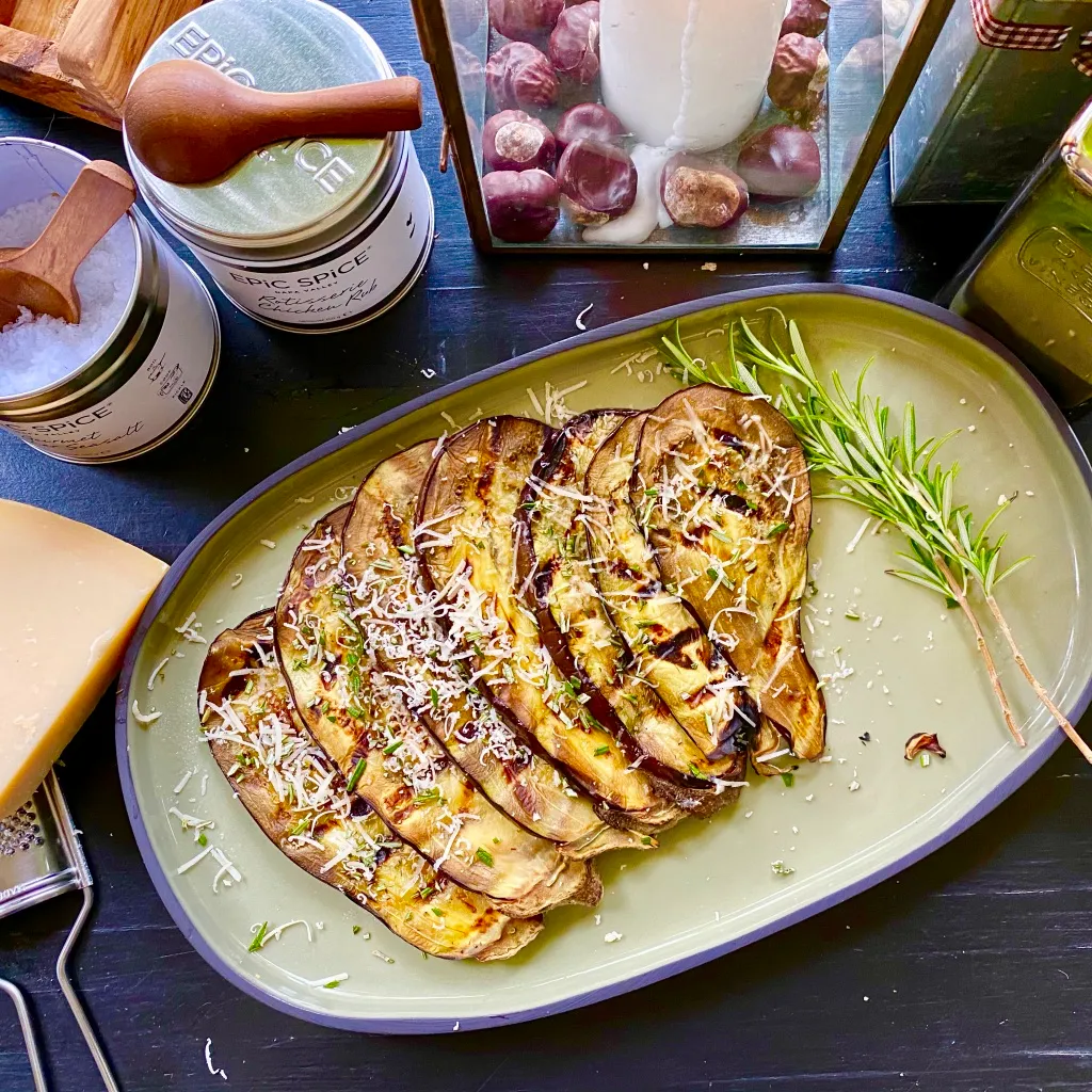 Grillet aubergine med ost