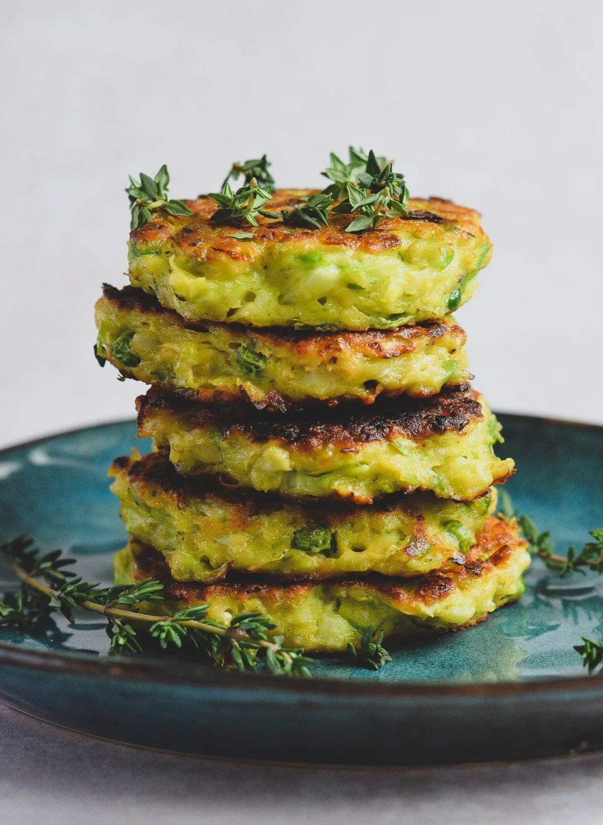 Vegetarfrikadeller med bulgur og feta