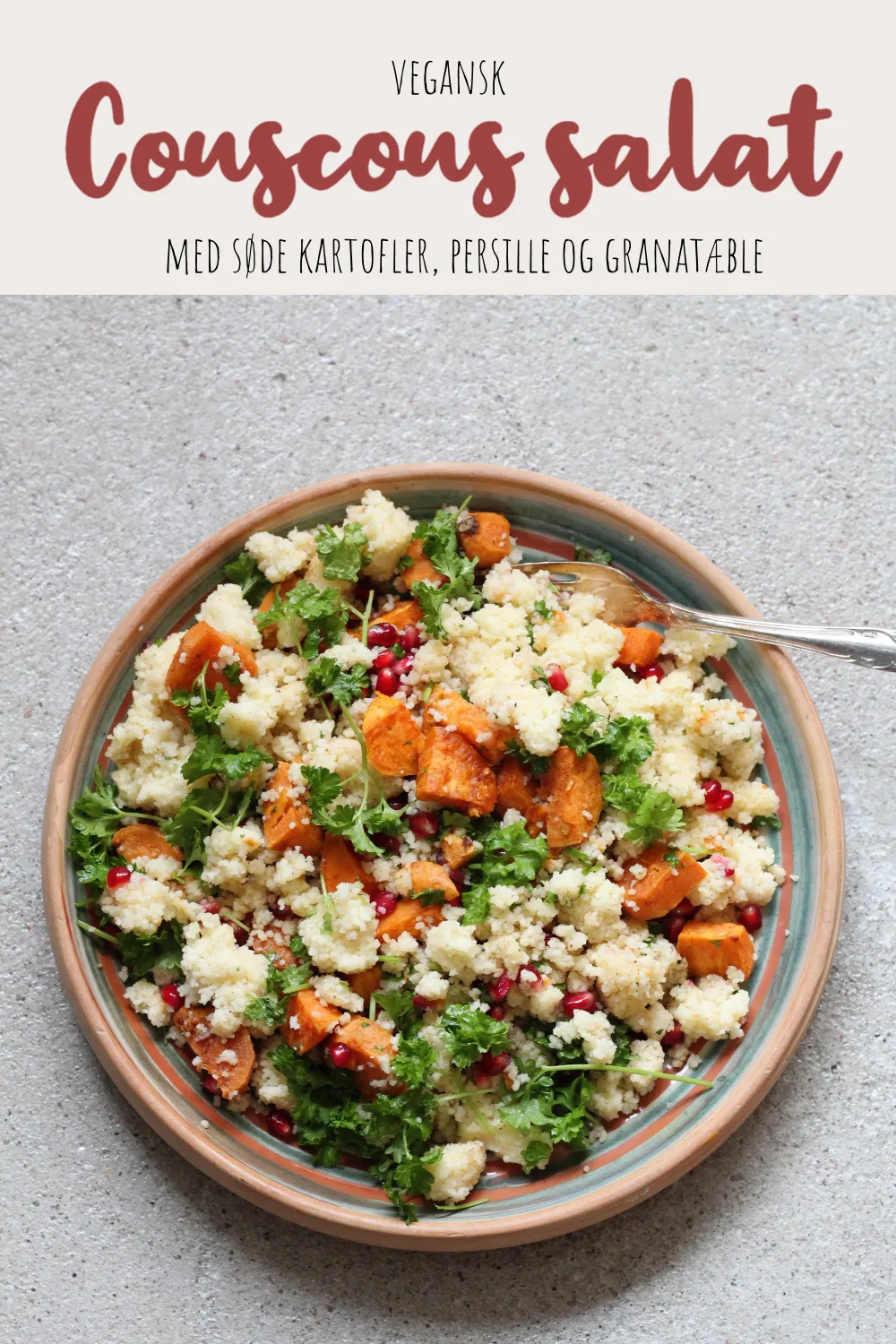 Couscous salat med bagte søde kartofler, persille og granatæble