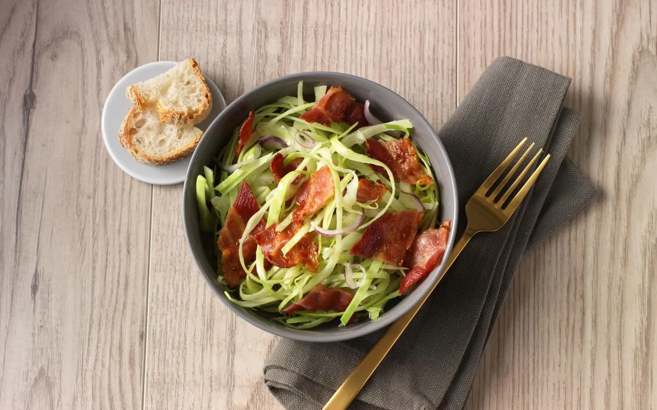 Stegt hvidkål med bacon