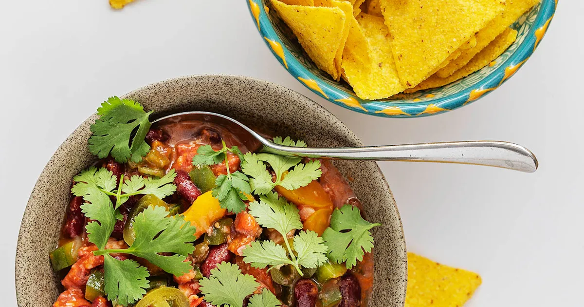 Mexikansk bønnesuppe med syltede jalapenos