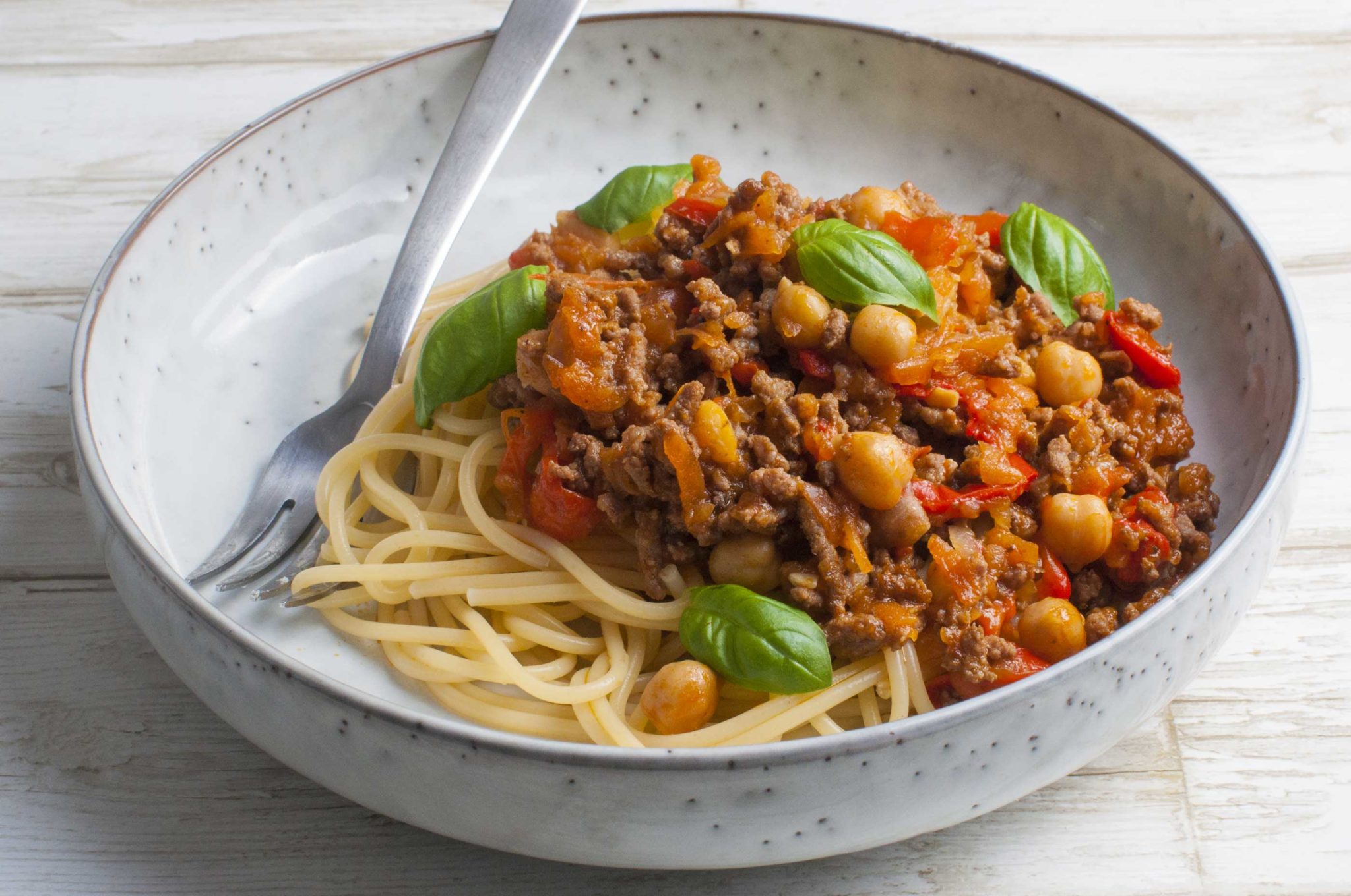 Bolognese med peberfrugt og kikærter