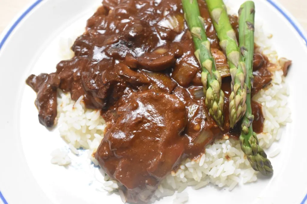 Mørbrad stroganoff med svinemørbrad