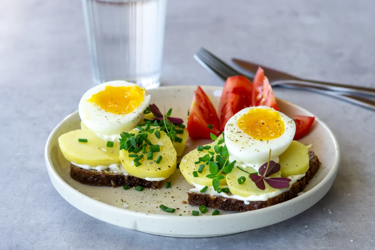 Kartoffelmad med æg