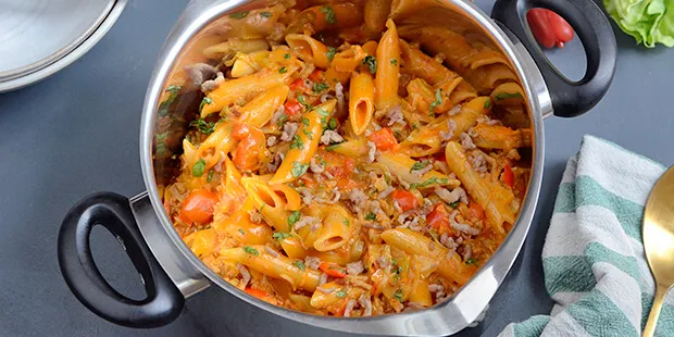 One pot pasta med hakket svinekød