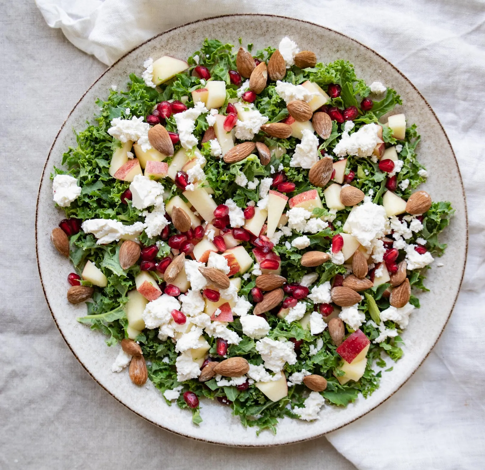 Grønkålssalat med feta
